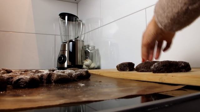 VEGANE PLÄTZCHEN » 4 weihnachtliche Rezepte