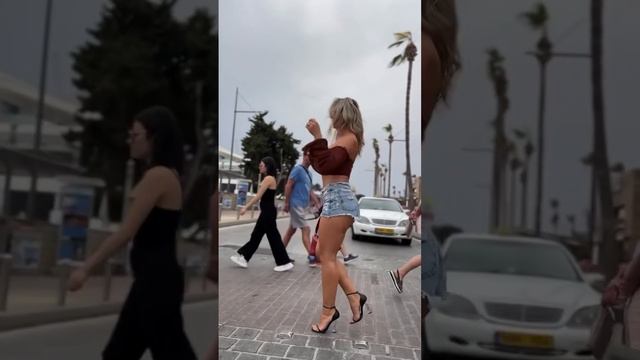 Прогуляемся вместе, малыш?!❤️ 18+. Эротика