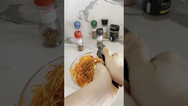Морковь по-корейски🥕 Когда мульти,тогда вкусно #мультикухня #салатсморковью #корейскаякухня