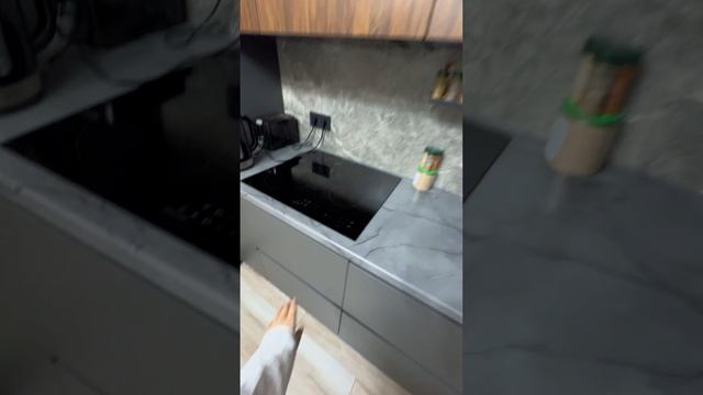 1000099863.mp4