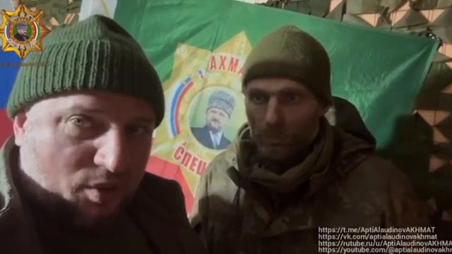 АПТИ АЛАУДИНОВ - УКРАИНСКОМУ ПЛЕННОМУ В ЛИЦО! "ОТ ТЕБЯ ВОНЯЕТ!" . РОССИЯ УКРАИНА СВО ВОЙНА КУРСК!