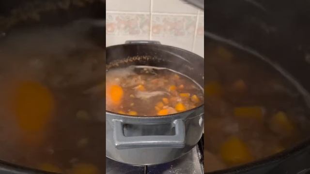 One bowl and you’ll be coming back for more #peasoup #food #vegetarianrecipes
