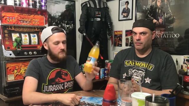 Minute Maid® Peach VS Orangeade Flavors Review with mrhappy0121