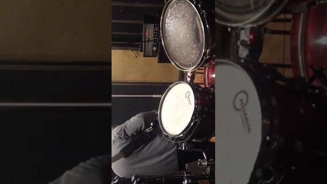 R%R Solo vs Mesa Boogie Dual Rectifier