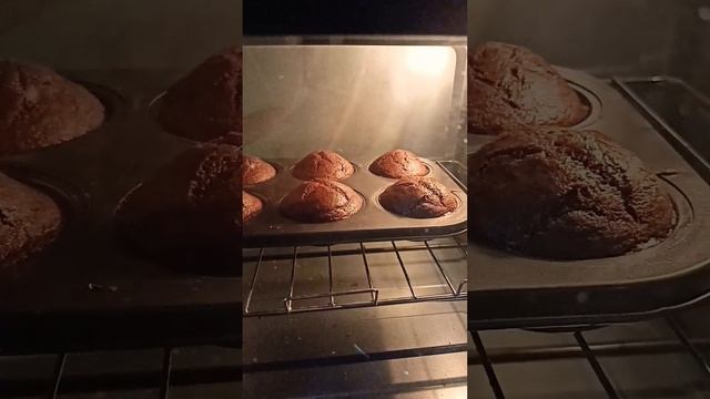 #shorts #youtubeshorts #muffins #baking #oven #microwavecooking #ashortaday #viralcooking