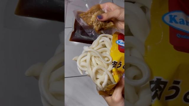 Terlalu Enak Steamboat Udon dan Ayam Goreng Buat Buka Puasa #shorts