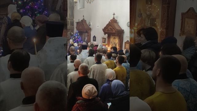 1000145543.mp4 Торжества в праздник Рождества Христова.