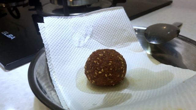 Frozen To Fried: Falafel [Vegan]🧆