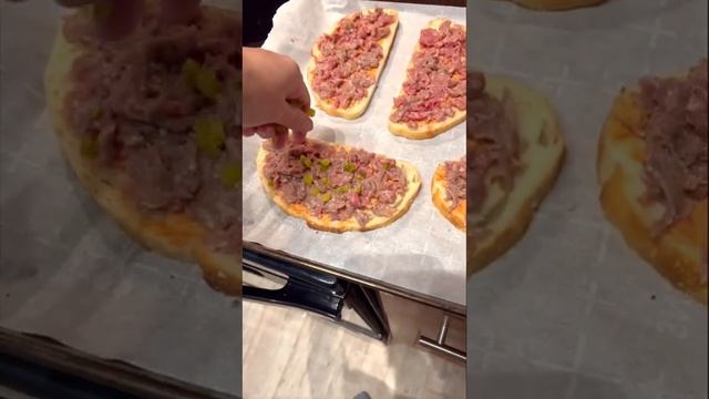 Самые любимые бутерброды #горячиебутерброды #вкусно #наготовила