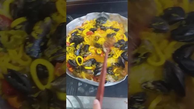 la vrai paella chez restaurant Langostina