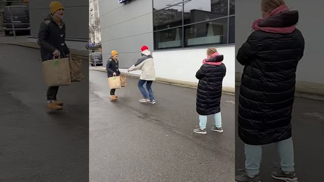 Неожиданная помощь на парковке