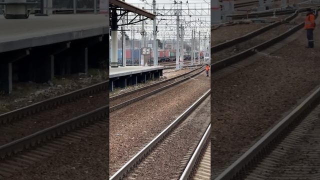МПТ4 — мотовоз погрузочно-транспортный — советский двухосный локомотив