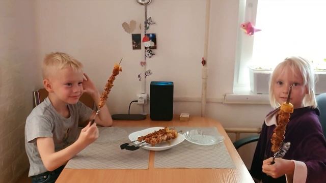 Shashlicheok - А вы так же делаете шашлычки? .mp4