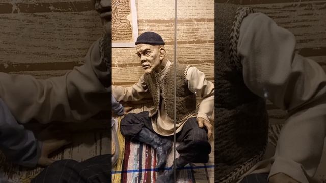 В Казани обнаружено место где скрывается Владимир Ильич Ленин.