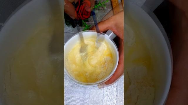 Cup cake in Microwave in two Minutes |Salty Cup Cake |#shorts #youtubeshorts #aarmamzfoods