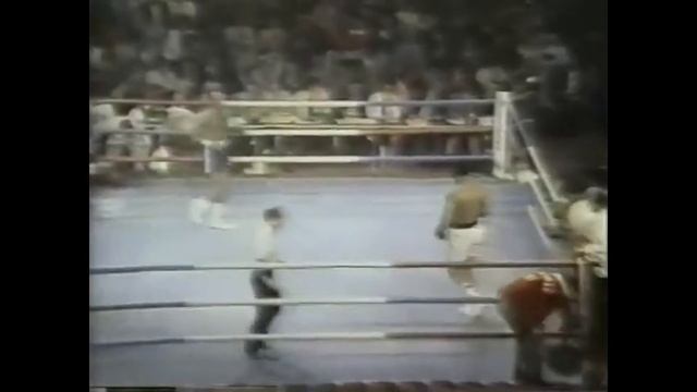 Muhammad Ali vs. Bob Foster - 1972(HD)