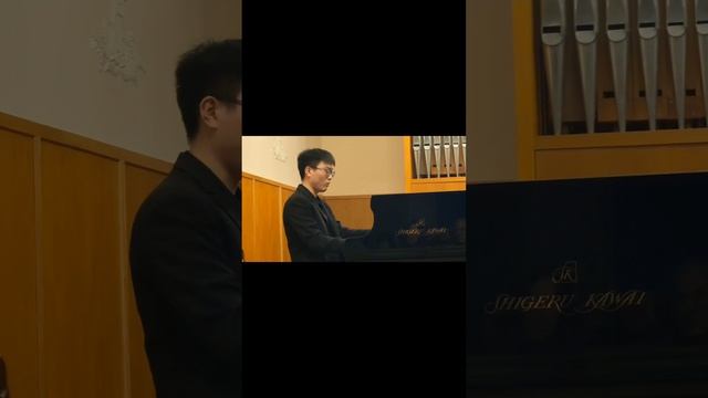 Амадей Моцарт
Соната № 17, KV. 570
(исп. Ван Юйцянь)
Amadeus Mozart
Sonata, KV. 570