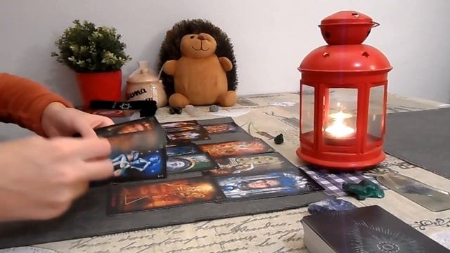 Что думает обо мне прямо сейчас? Что сделает в ближайшее время? Что чувствует?  РАСКЛАД ОНЛАЙН ТАРО