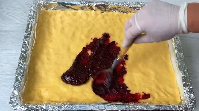 Пляцок «КРЕМ І ДЖЕМ» до чаю ТЕ що ТРЕБА!