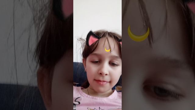 Я кошка Луна из Сейлор Мун