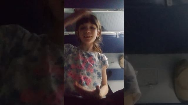 Зажигаю под трек моши 💋
     мой тг канал:https://t.me/milysalov