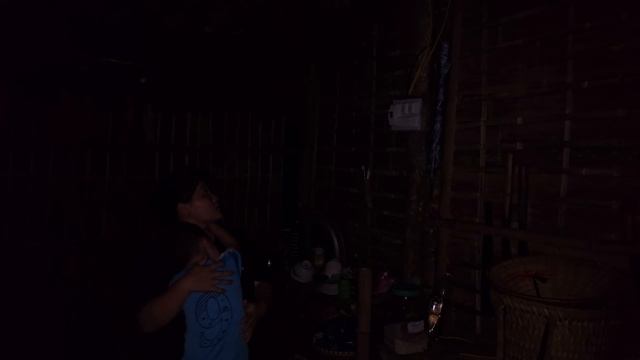 Despite His Mother's Objections. Luan Successfully Brought Electricity To Light Cu Bon's House