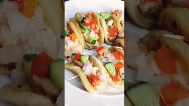 #shawarma #chicken #pita #mini #foodie #youtubeshorts #shorts #video @cookingwithnimra