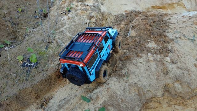 MJX H8H DEFENDER 1/8 первый выезд