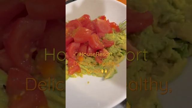 Avocados for a delicious, healthy dish👍😋