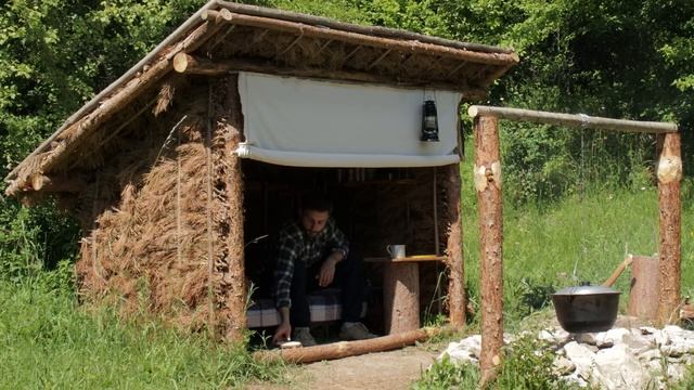 летний шалаш 2 часть (обустройство)