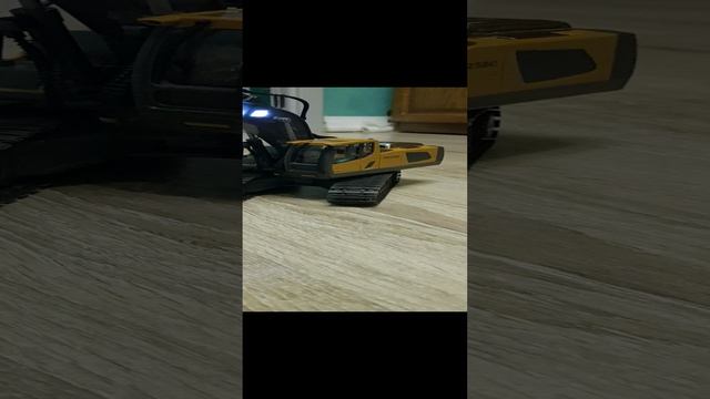 радиоуправляемый экскаватор YIGONG YG258C