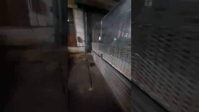Украинская МТ-ЛБ с противодроновой защитой.