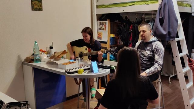 Маленький спонтанный квартирничек после Нового года