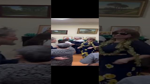 Новогодний корпаротив