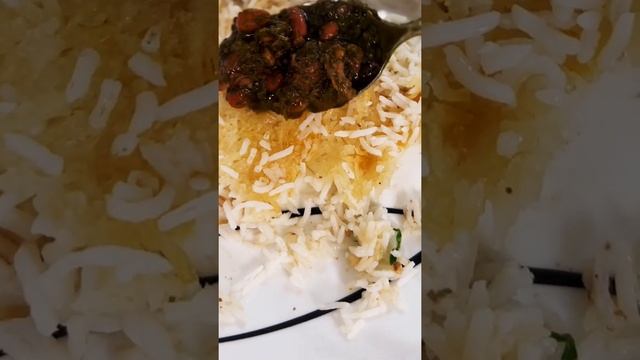 Ghorme sabzi & tahdig |Persian herb stew and crispy rice #shorts