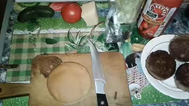 ✴Готовлю бургер|почти Макдональдс😅