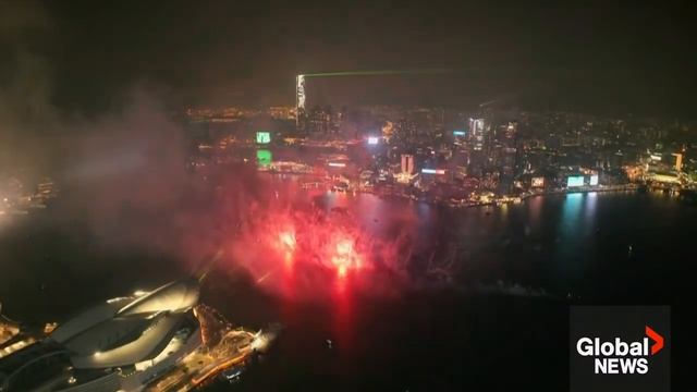 New Year's 2025_ Hong Kong puts on incredible fireworks display over Victoria Harbour