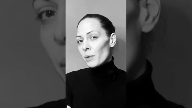 "ДЫМ ОСЕННИХ КОСТРОВ", автор А.Домбровский, читает Мария Валешная