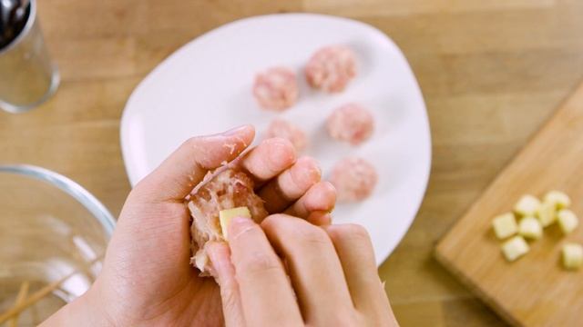 Art Up Your Family Night-Vegetable Pot with Meatballs