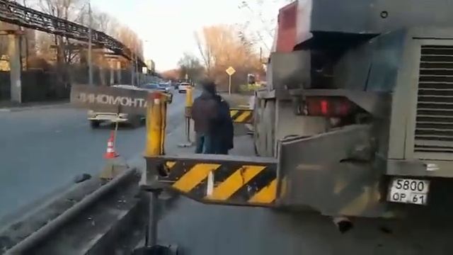 Бабушка против крана #кран #бабушка #работа #разборки #Ростов-на-Дону #реклама #контент #блог