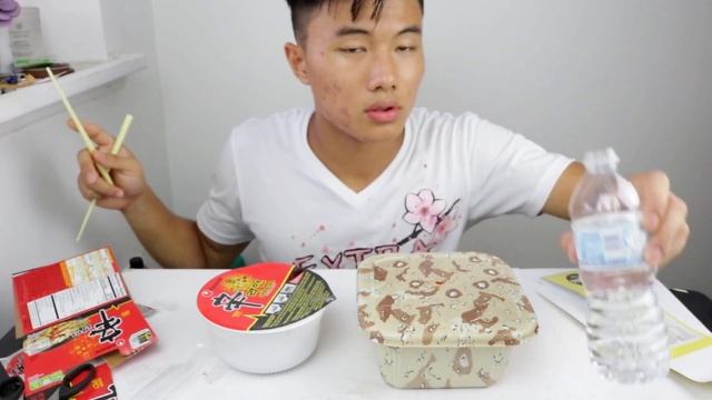 🍜 INSTANT RAMEN vs INSTANT HOT POT 🔥