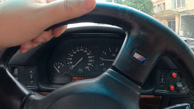 Купить живую BMW 5 E34 Москве!