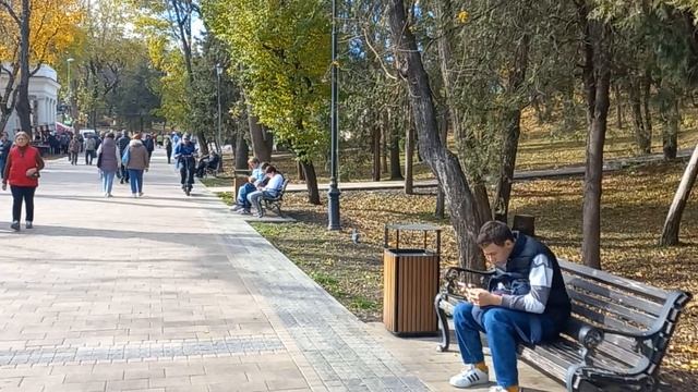 Питьевые галереи в Курортном парке г. Ессентуки. Часть2