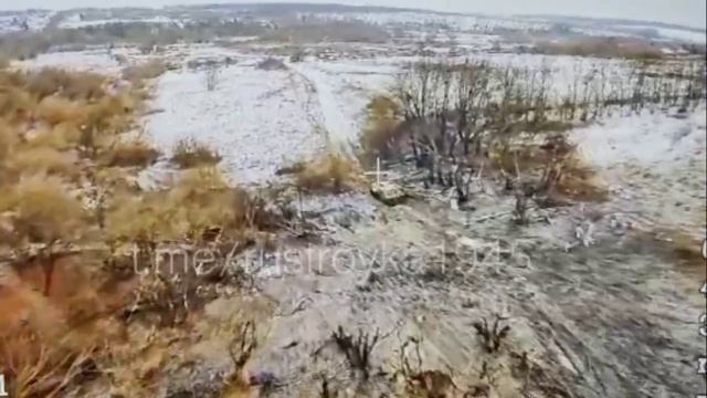 Работа оператора FPV-дрона 155-й бригады морской пехоты (это восточная часть выступа). Поражение...