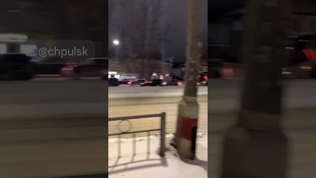 🚗 Три машины столкнулись на проспекте Нариманова