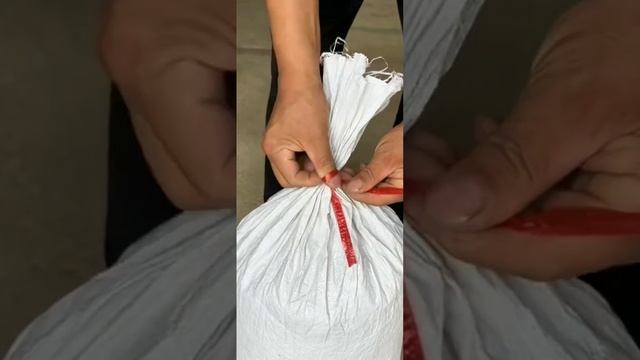 How to tie a bag