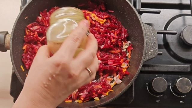 Приготовление качественного домашнего борща.