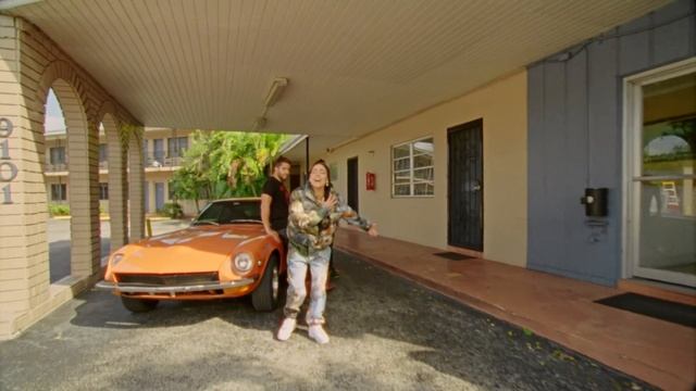 Carmen DeLeon, Cali Y El Dandee - Pasado