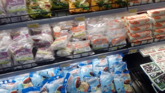 Belanja di LULU Hypermart,Cakung Jakarta Timur