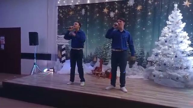 Илья Ерёменко и Кирилл Кармаза - "Белый теплоход"